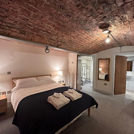 The Engine House At Dixons Chimney Near Carlisle Castle Unique Historic Apartment With 65 Inch Sky Glass And Private Parking Exterior foto